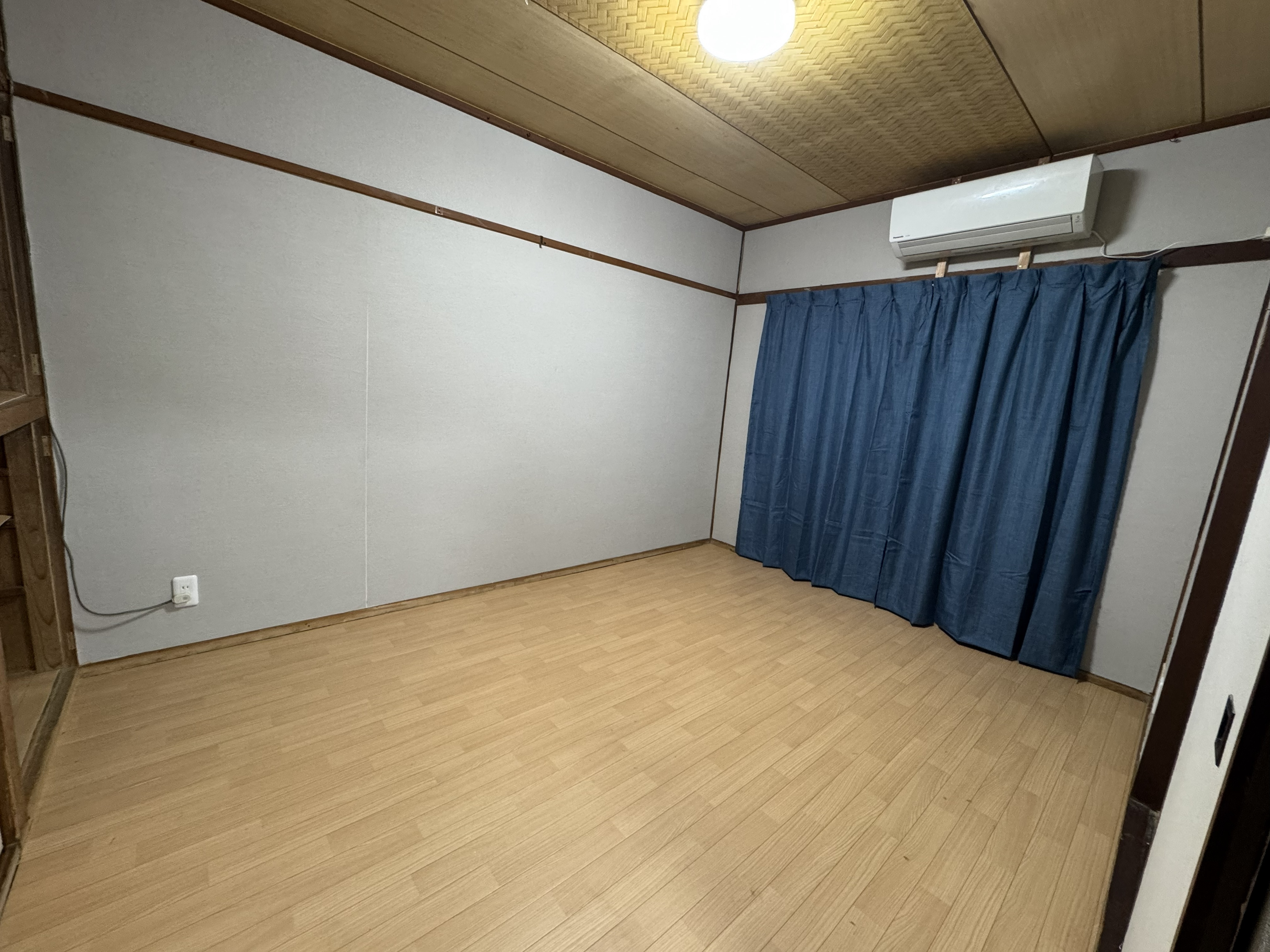 Yachiyodai Nishi 8 – Phòng 2